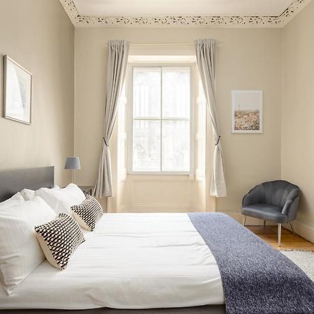 2 Bed Old Town Apartment - Next To Castle EDI Exterior photo